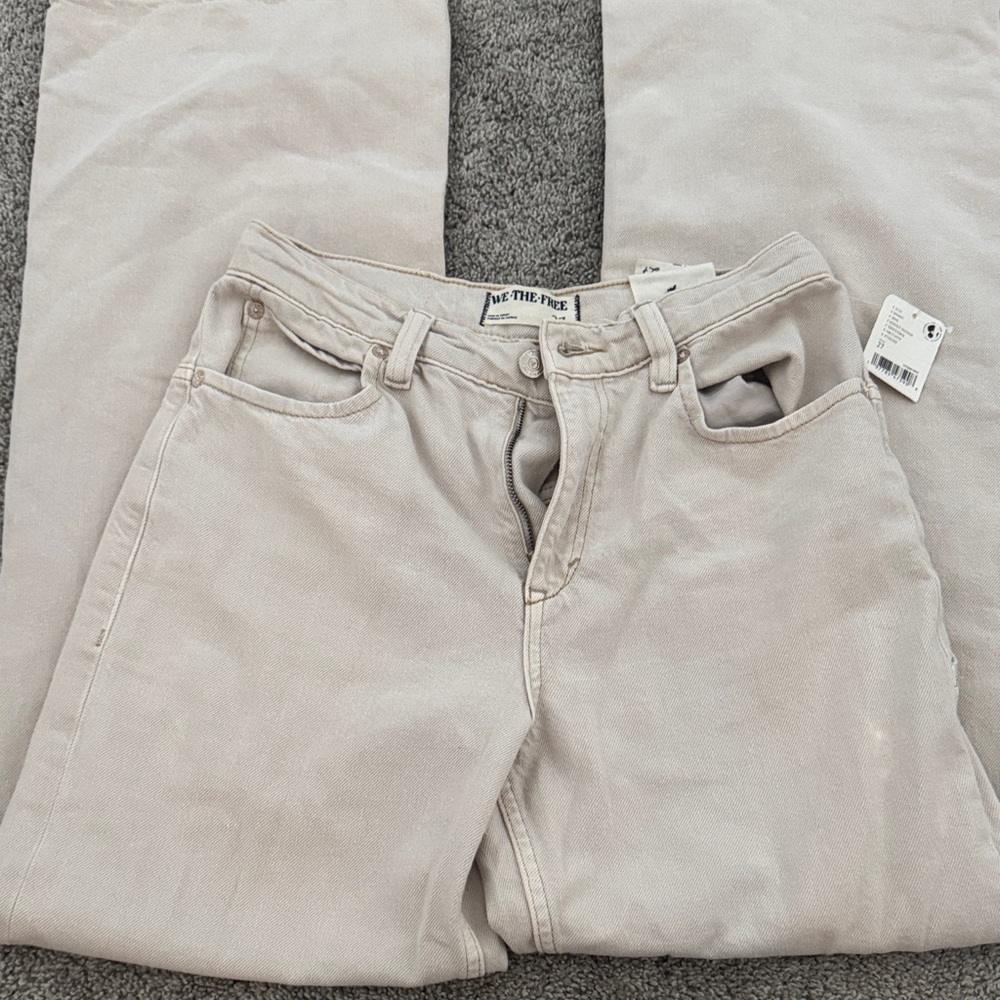 NWT Free People Tinsley Baggy High Rise Beige/Grey/Cream Straight LegCute Jeans